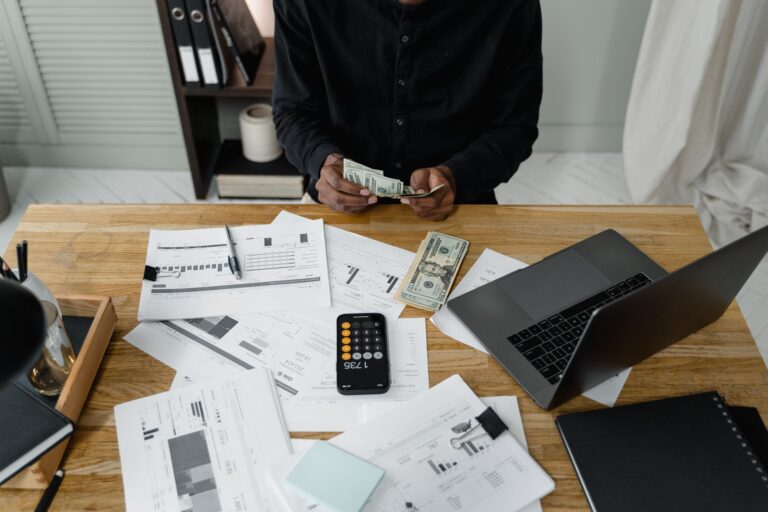 Smart Money Management Tips for UK Households